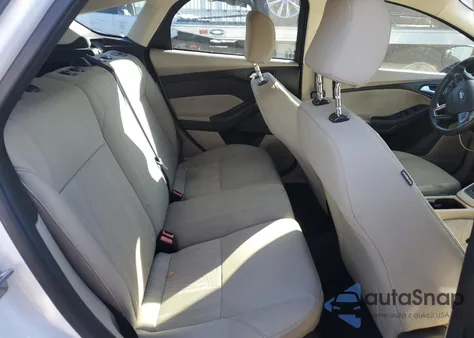 2016 Ford Focus Se from USA, damaged, VIN 1FADP3K21GL356453